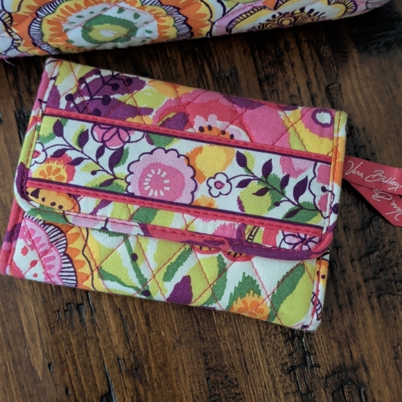 Vera Bradley Clemetine Floral Pink Tote Bag with Matching Wallet - Picture 6 of 16